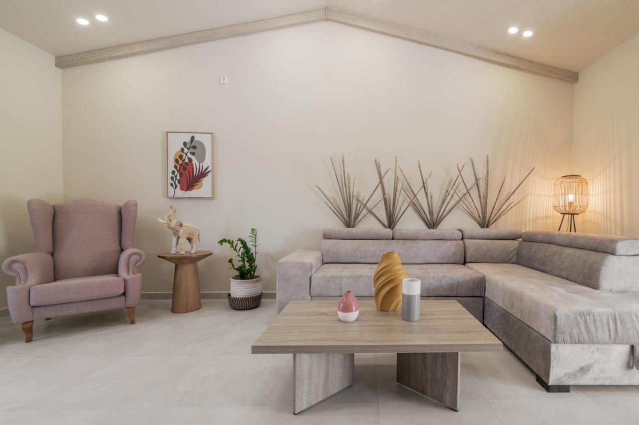 Milk And Honey Residence Romírion Extérieur photo