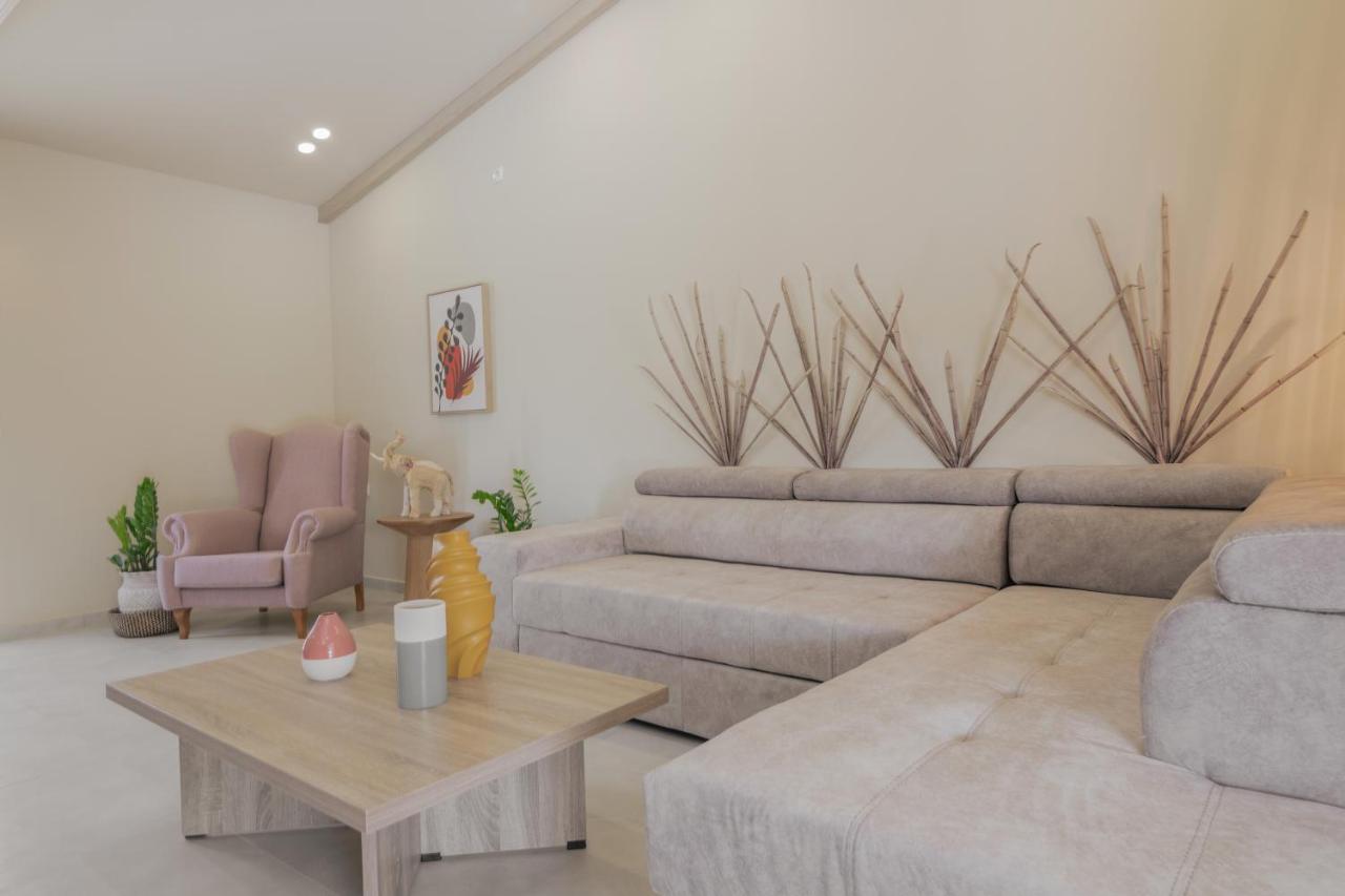 Milk And Honey Residence Romírion Extérieur photo
